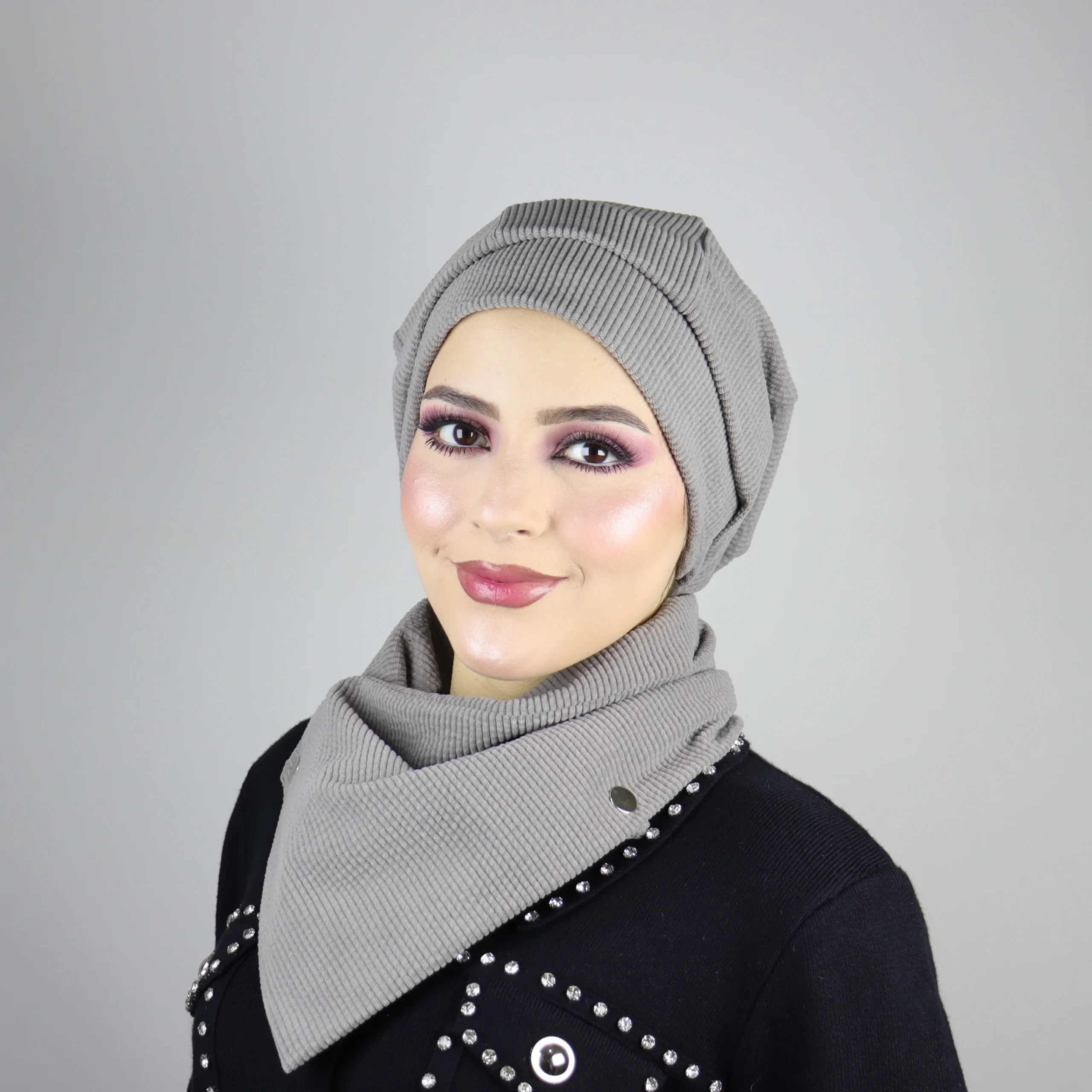 بيريه حجاب من مخمل القطن المضلع قابل للتعديل - الصورة 6