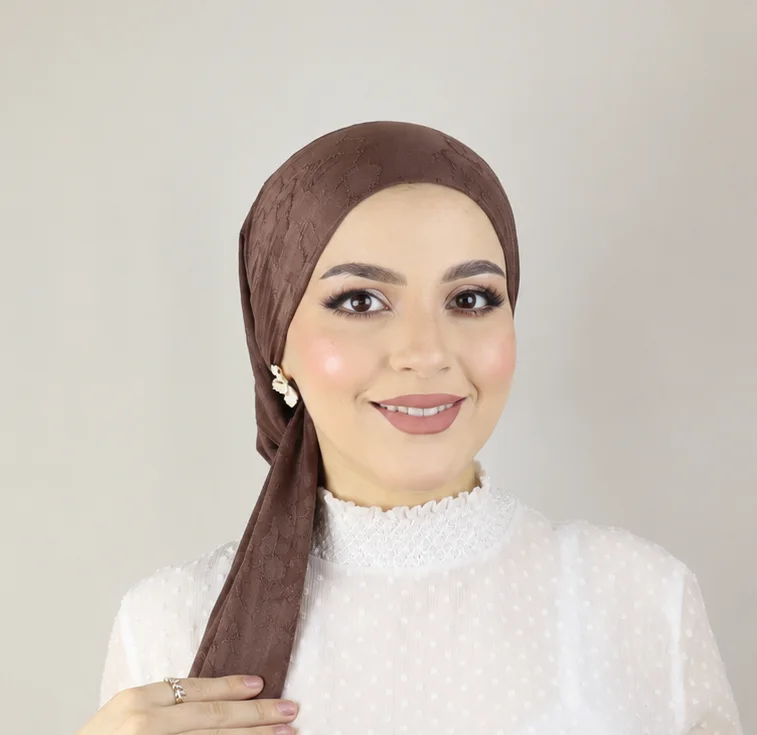 Turbante Féminité Multiway de tul bordado - Imagen 5