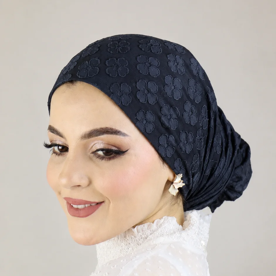 Turbante Féminité Multiway de tul bordado - Imagen 2