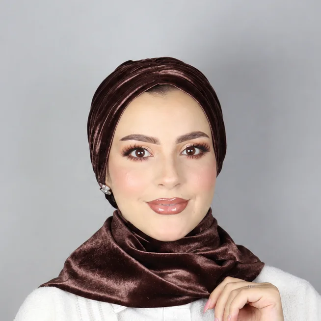 توربان شال شتوي من المخمل قابل للتعديل بإغلاق مغناطيسي