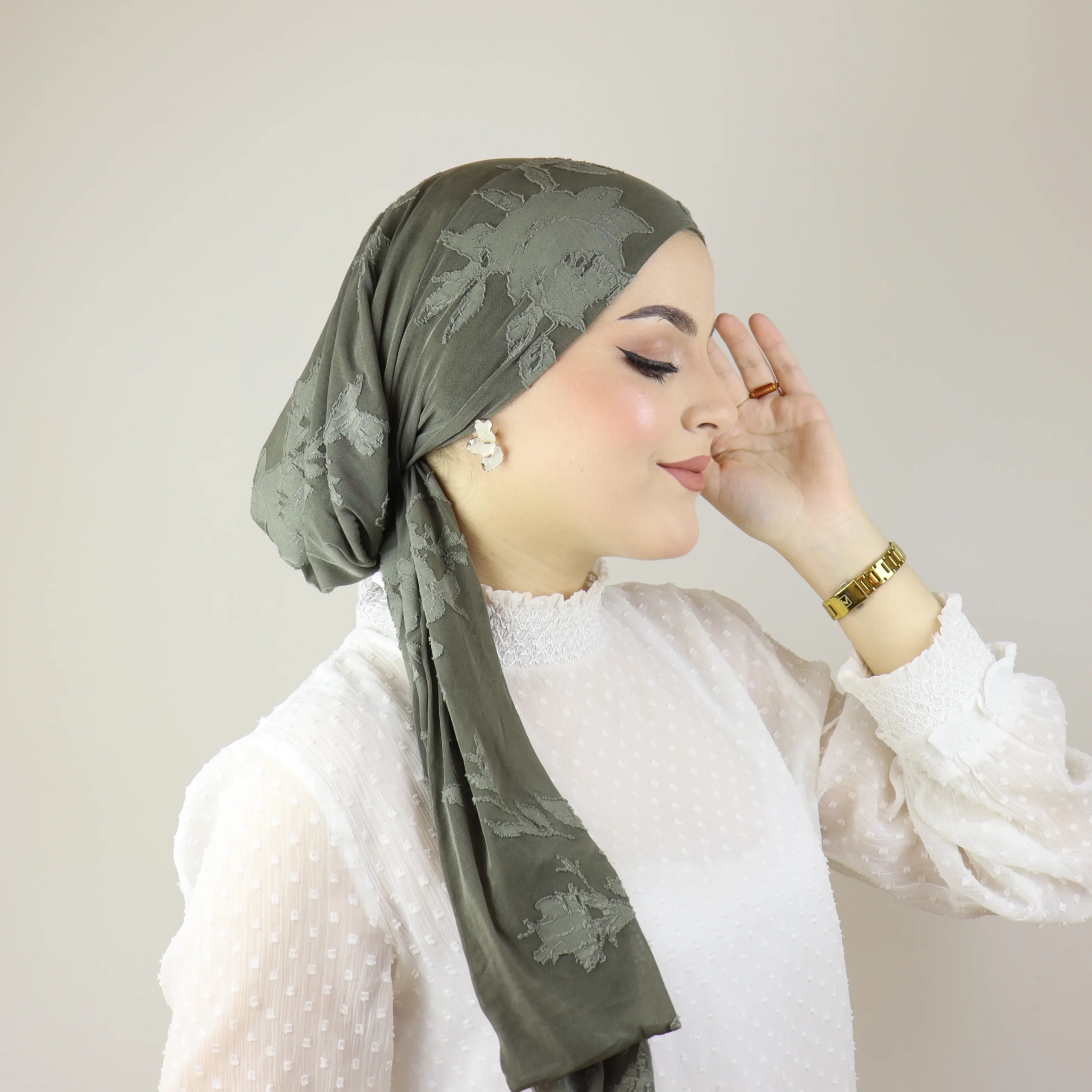 Turbante Féminité Multiway de tul bordado - Imagen 3